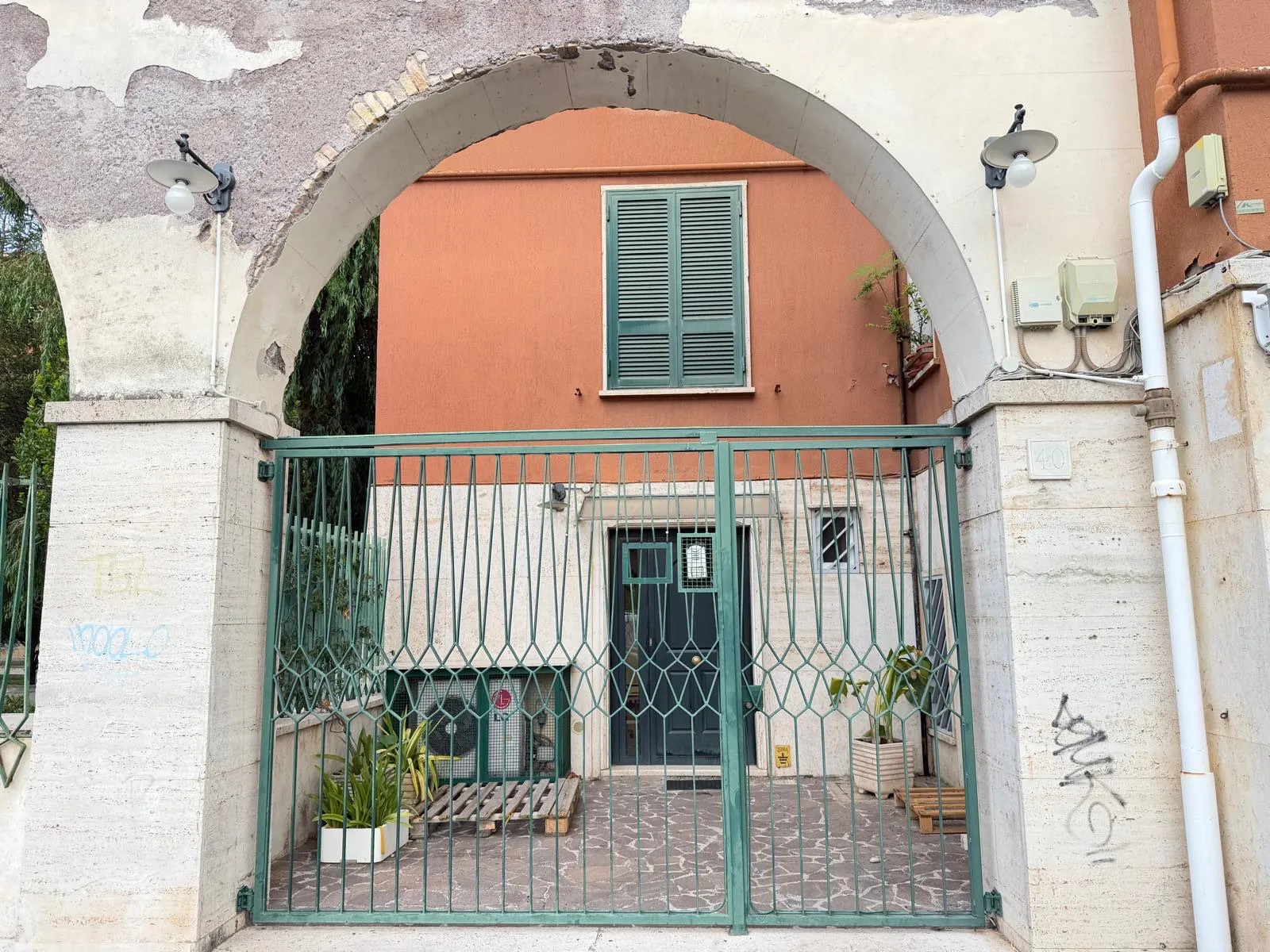 Garbatella - Via R. R. Garibaldi  — foto 1