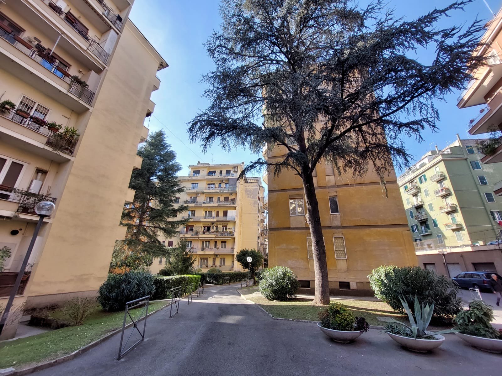 Garbatella Via R.R.Garibaldi  — foto 2