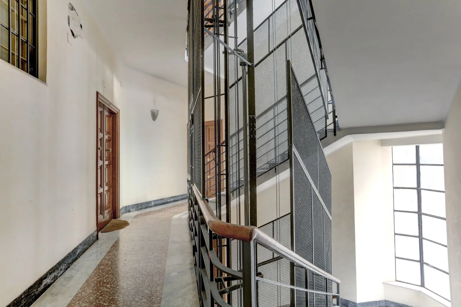 Parioli - Via G. Castellini — foto 22