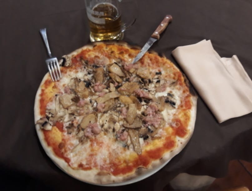 Locale Via Latina