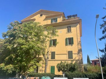 Garbatella - Via G. De Jacobis