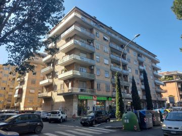 VILLA BONELLI - VIA G. GUERZONI